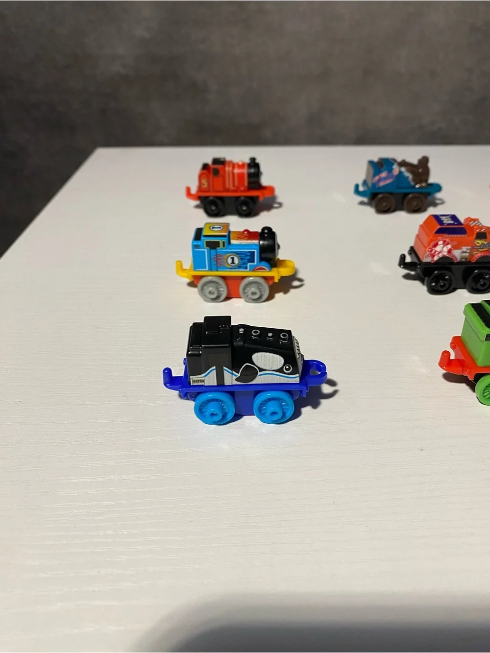Thomas & Friends Minis Train Lot of 10 - Flame Thomas, Orca Gator & More